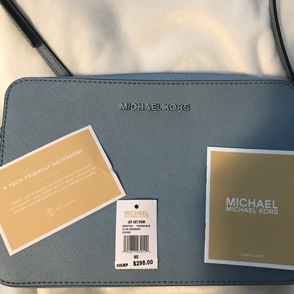 Micheal Kors crossbody - Picture 6 of 6
